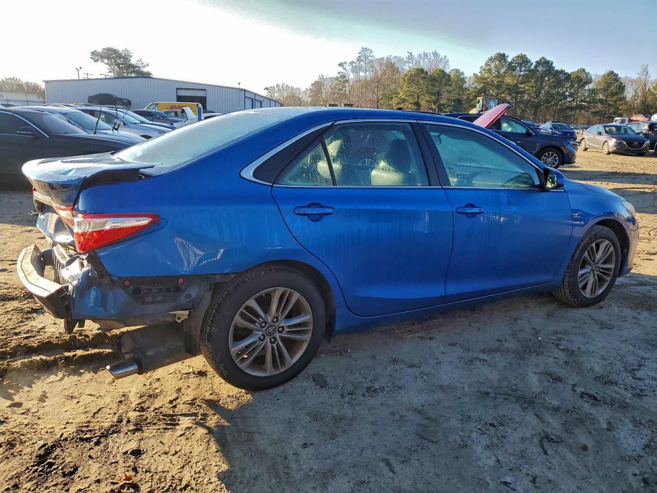 2017 TOYOTA CAMRY