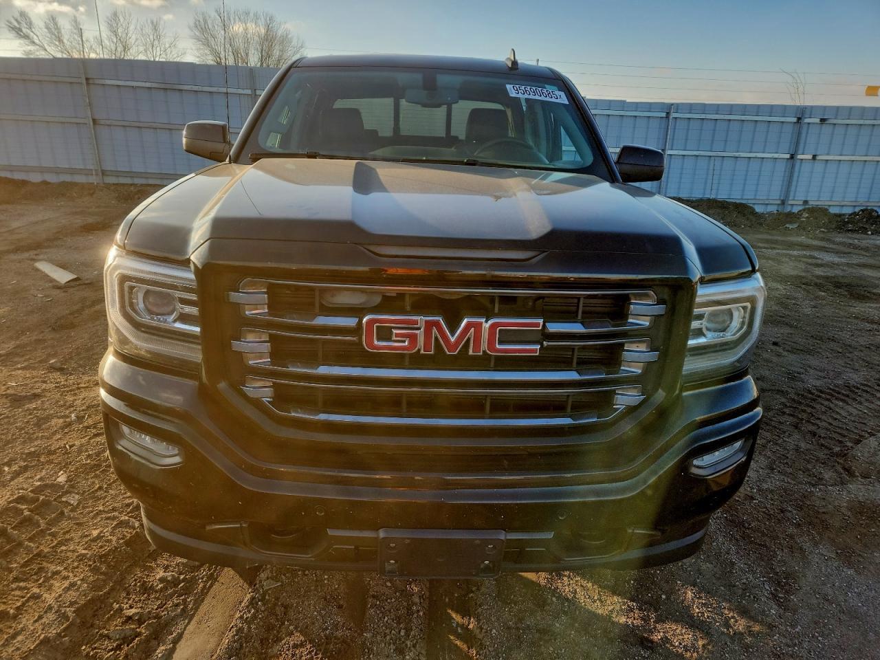 2017 GMC Sierra