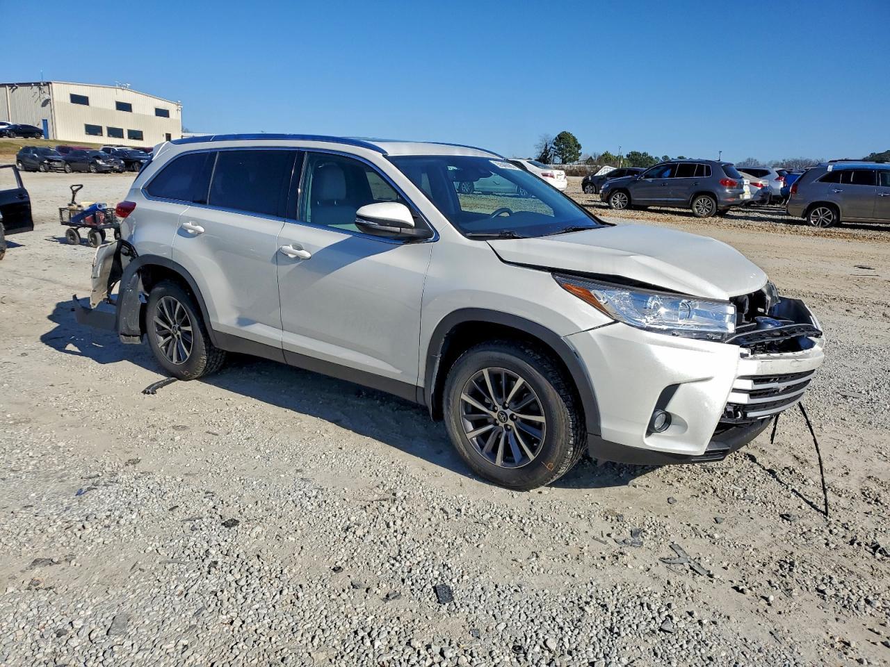 2019 TOYOTA HIGHLANDER