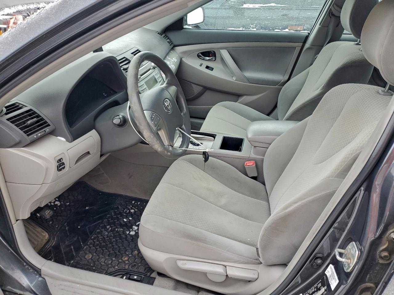 2009 TOYOTA CAMRY