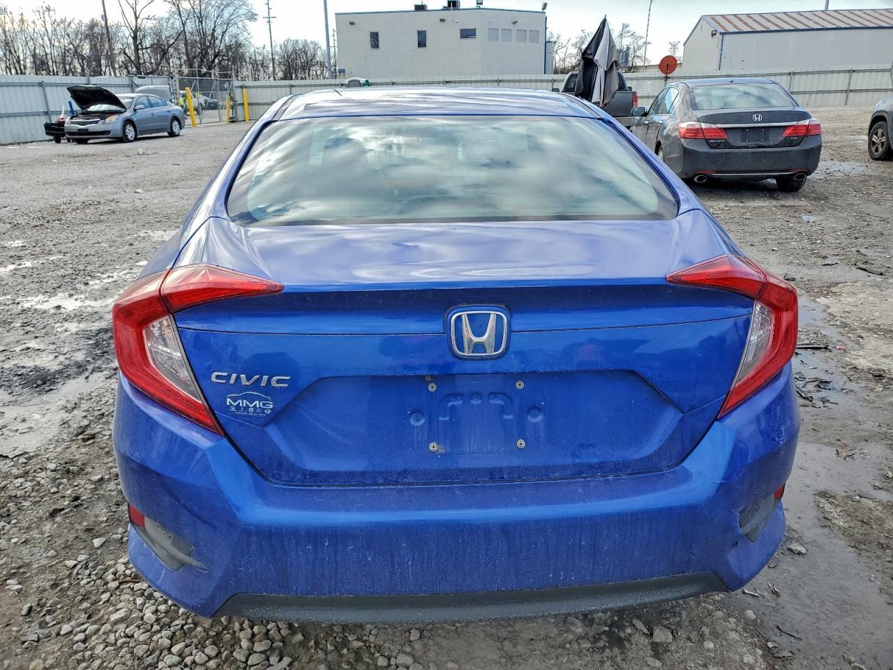 2018 HONDA CIVIC