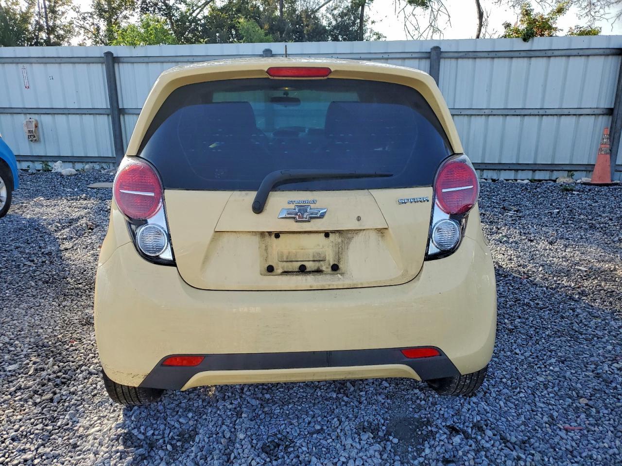 2014 CHEVROLET Spark