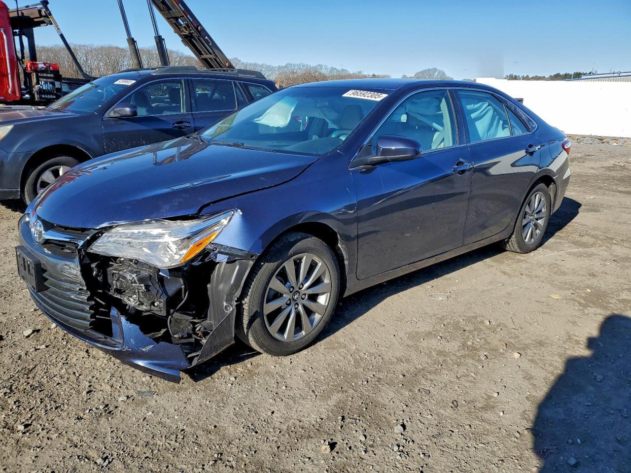 2017 TOYOTA CAMRY