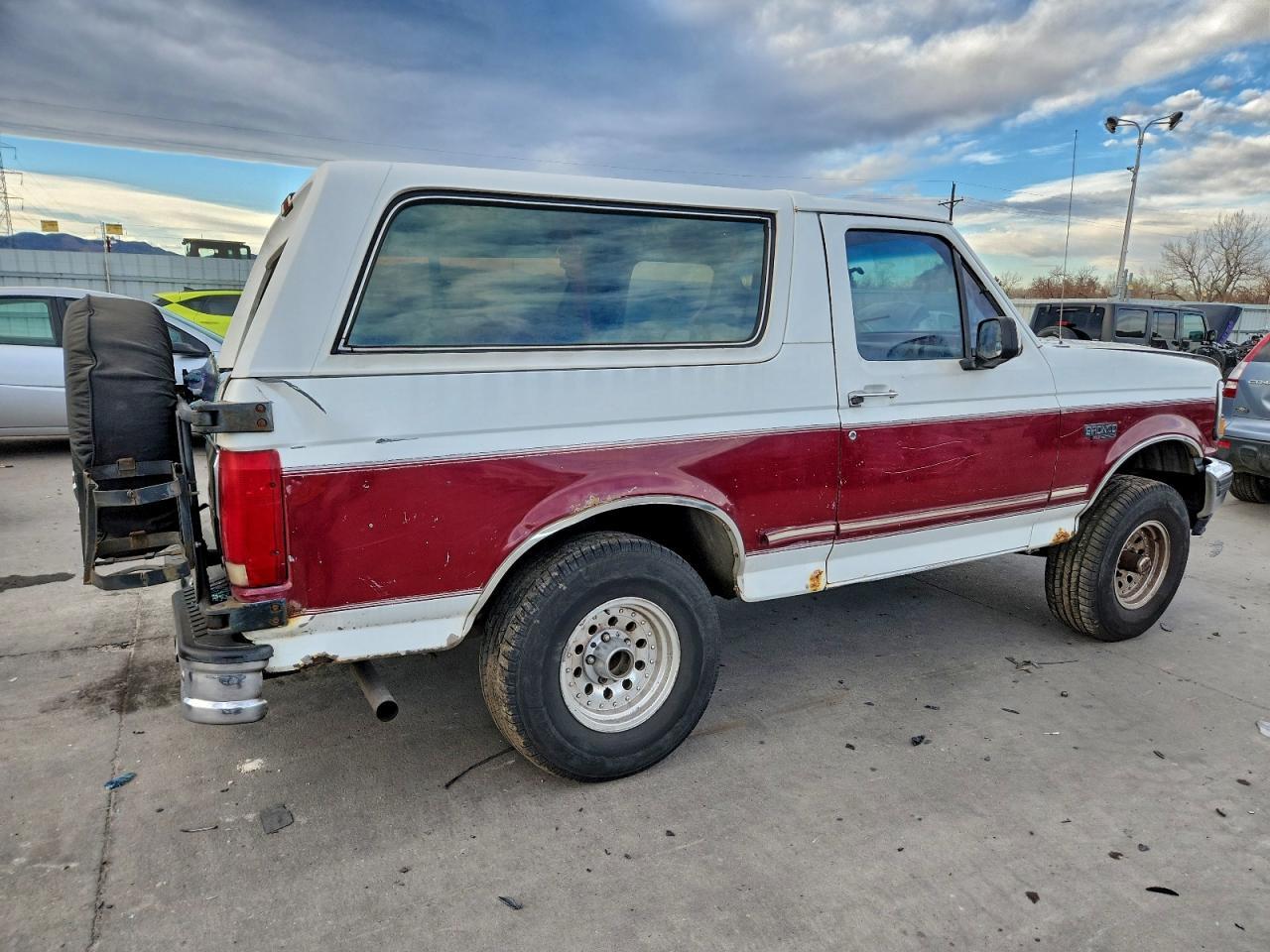 1993 FORD Bronco