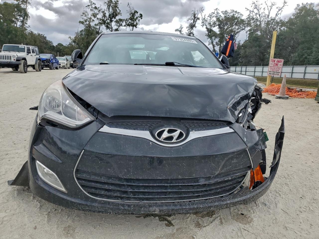 2017 HYUNDAI VELOSTER