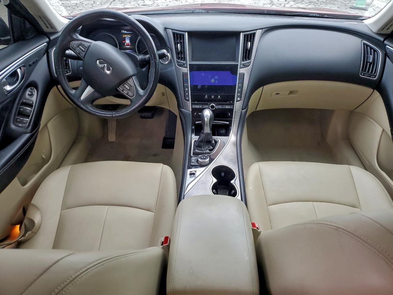 2016 INFINITI Q50
