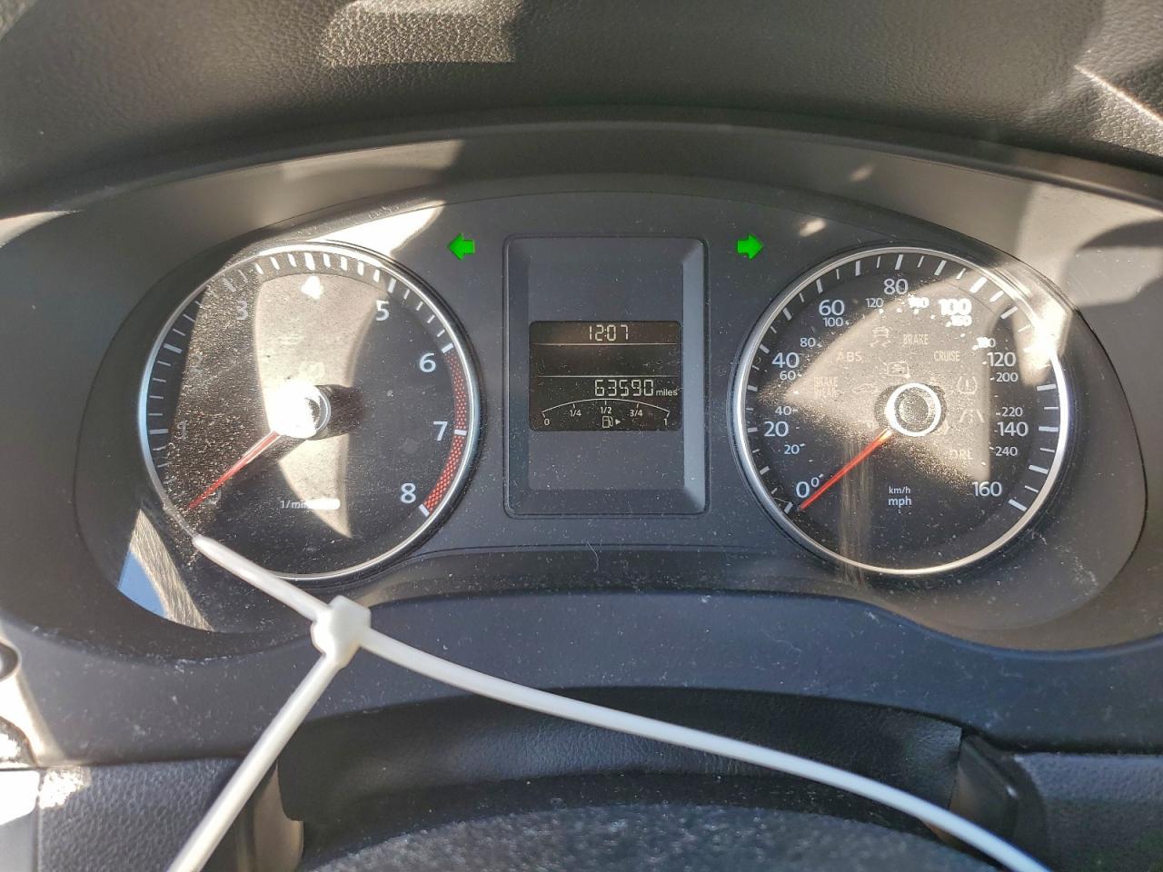 2013 VOLKSWAGEN JETTA