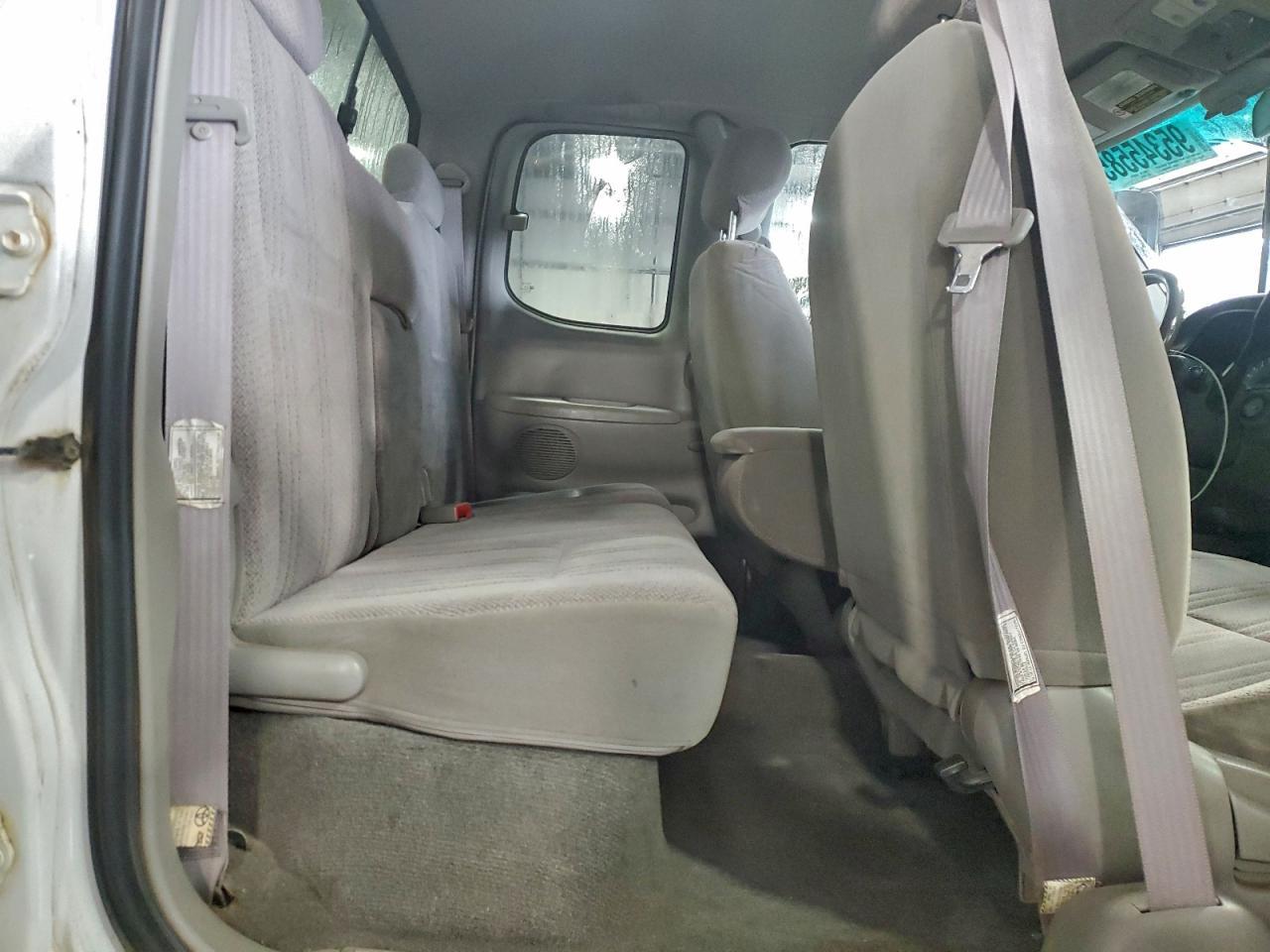 2000 TOYOTA TUNDRA