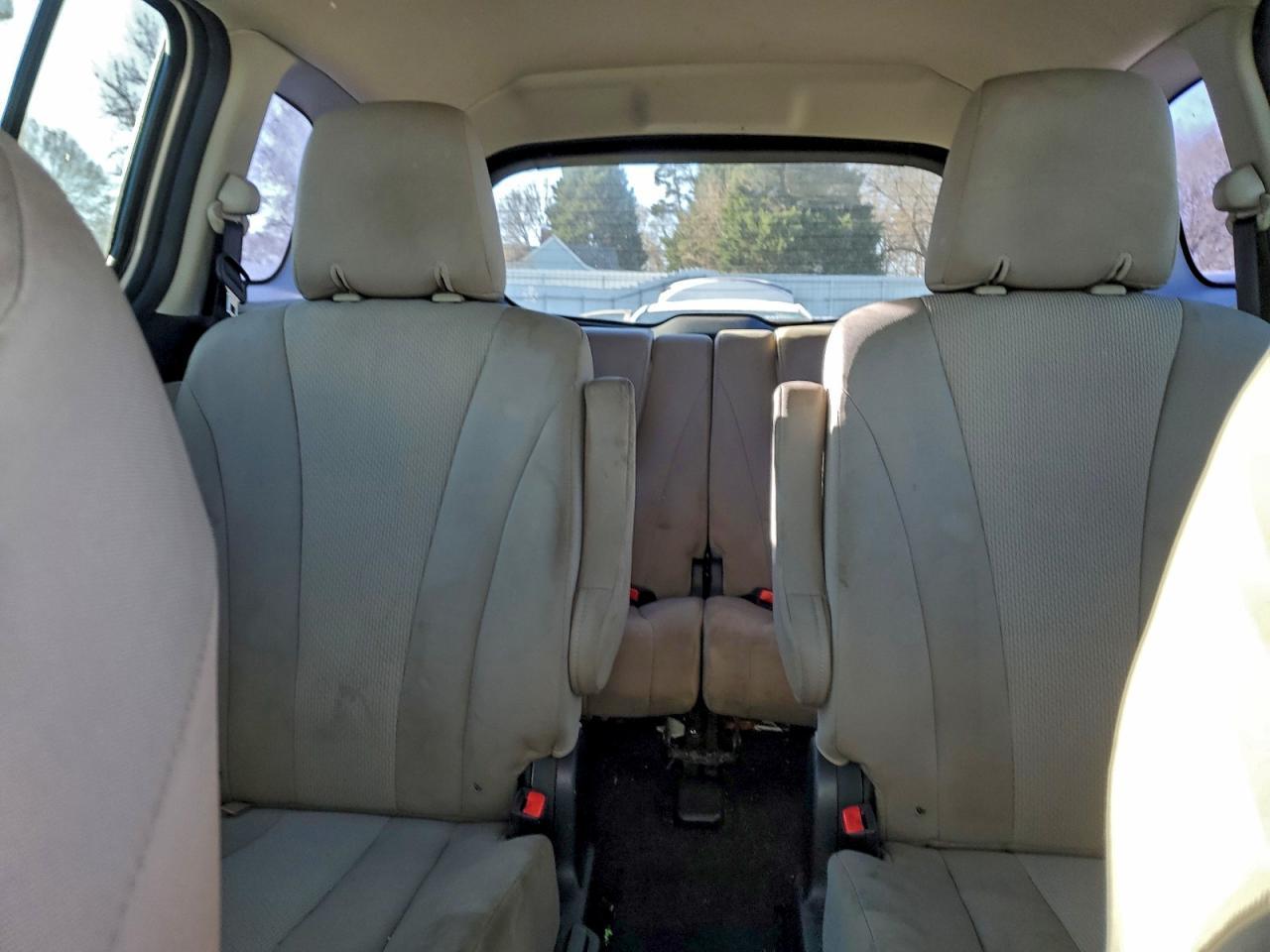 2013 MAZDA 5