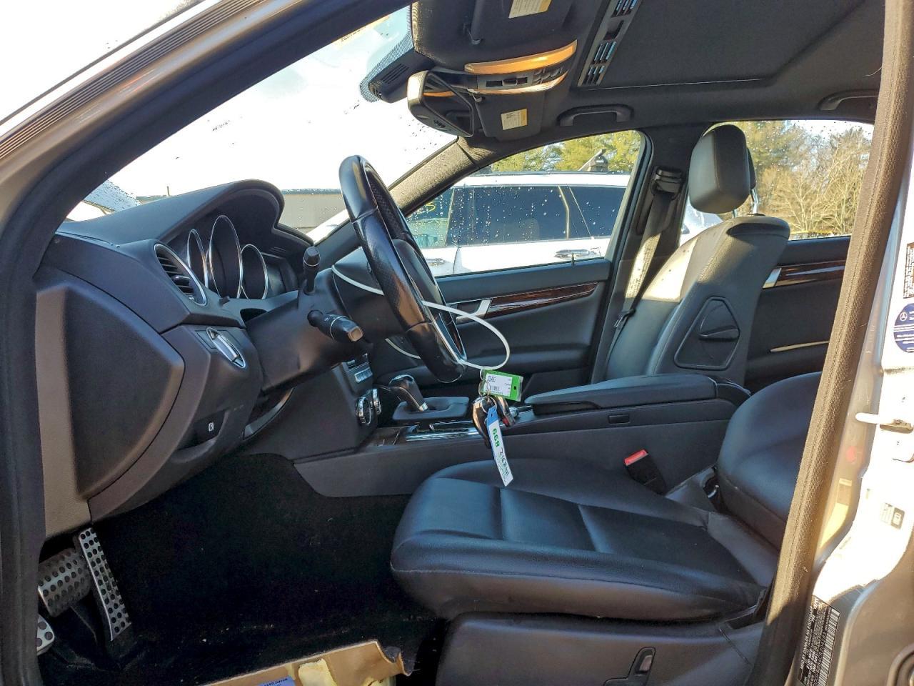 2012 MERCEDES-BENZ C-CLASS