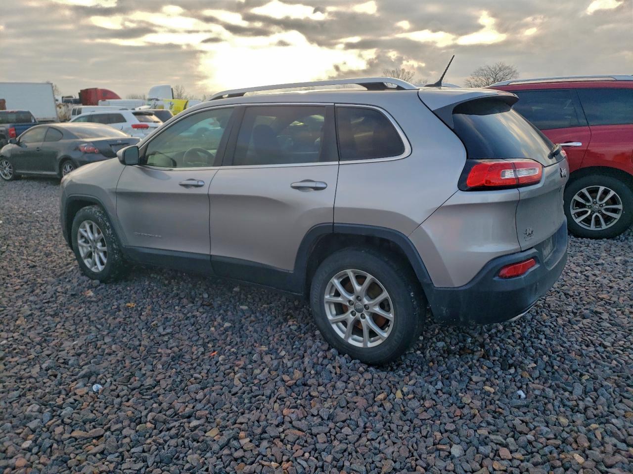 2015 JEEP CHEROKEE