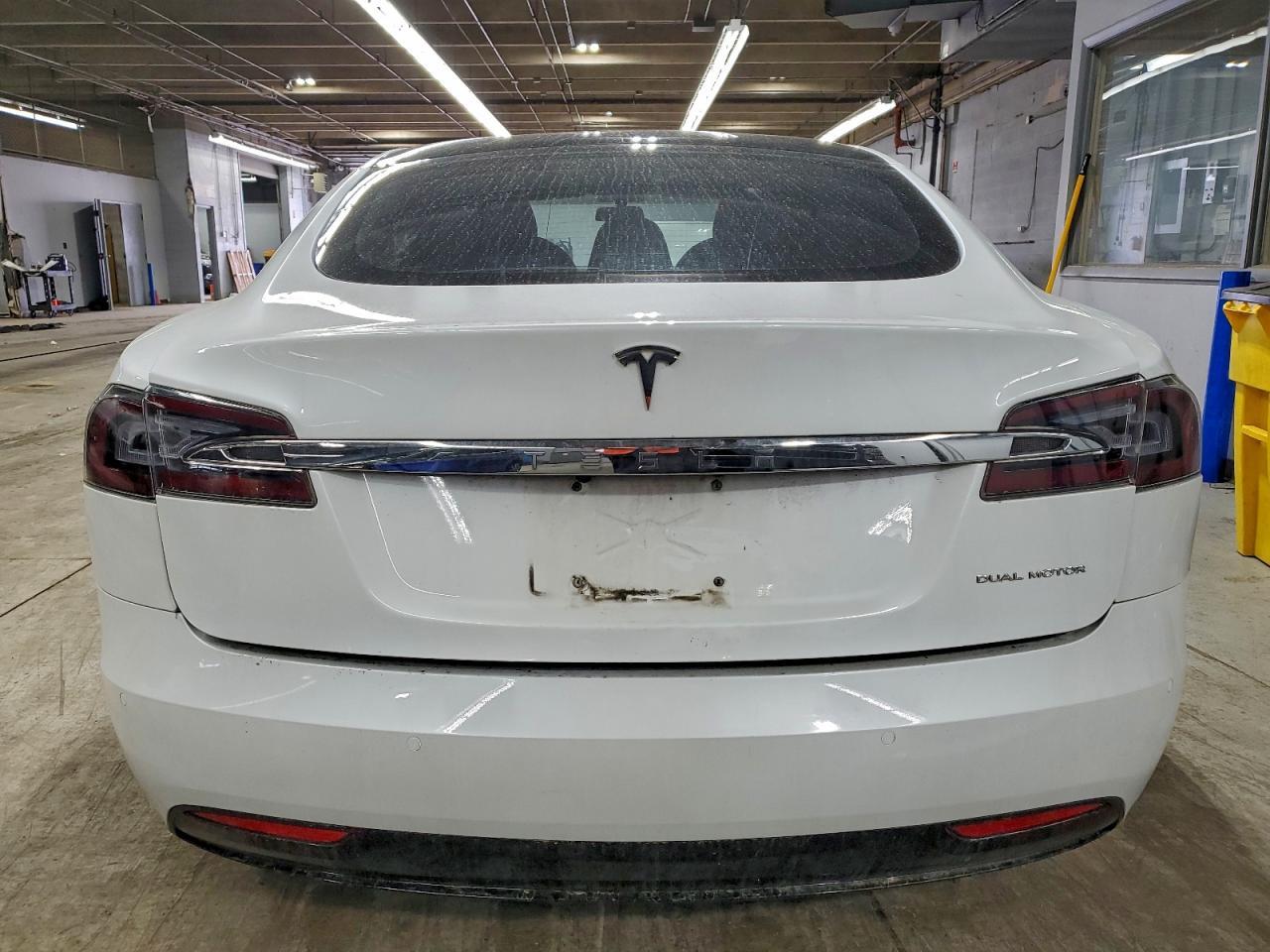 2020 TESLA MODEL S