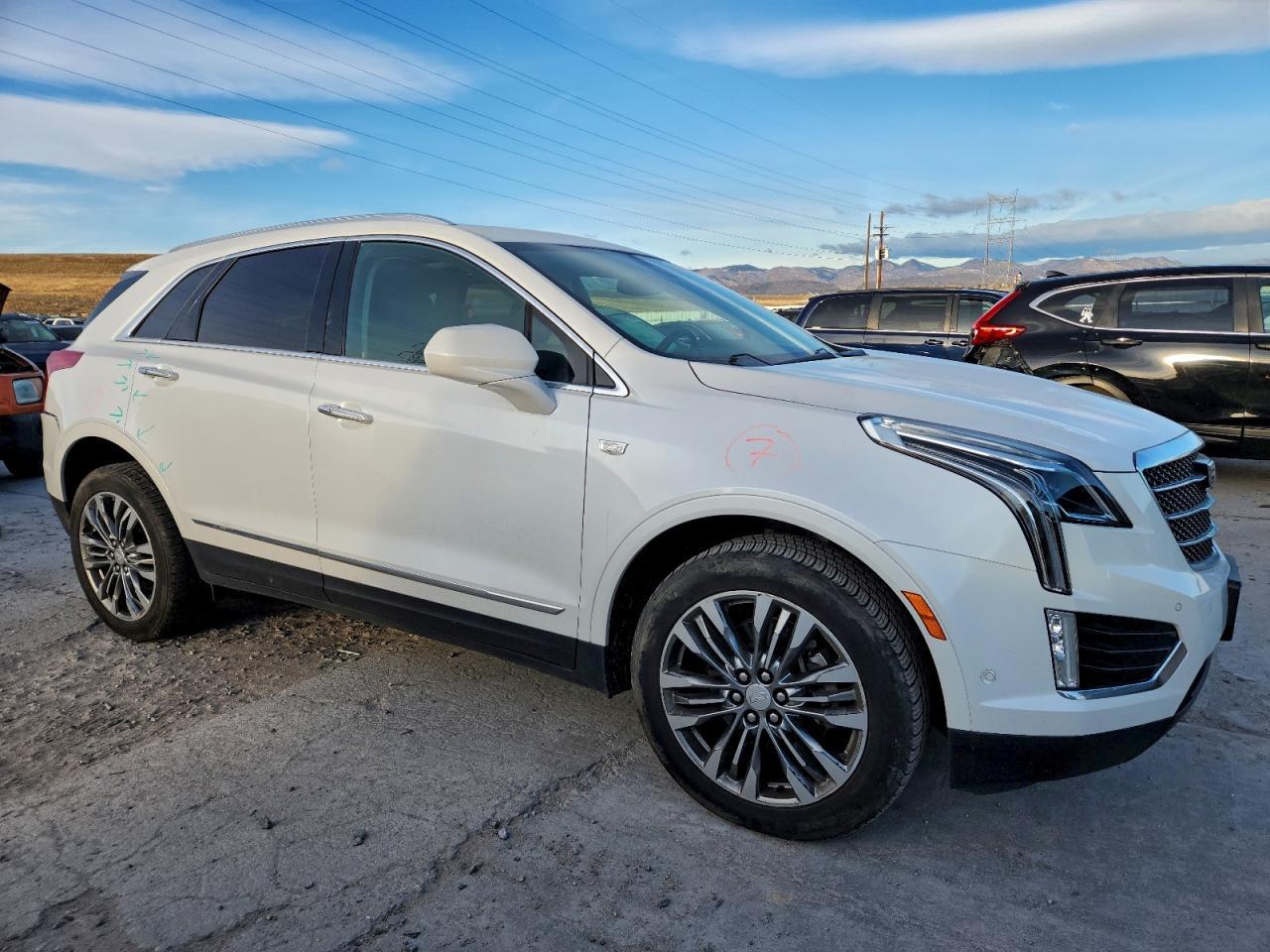 2019 CADILLAC XT5