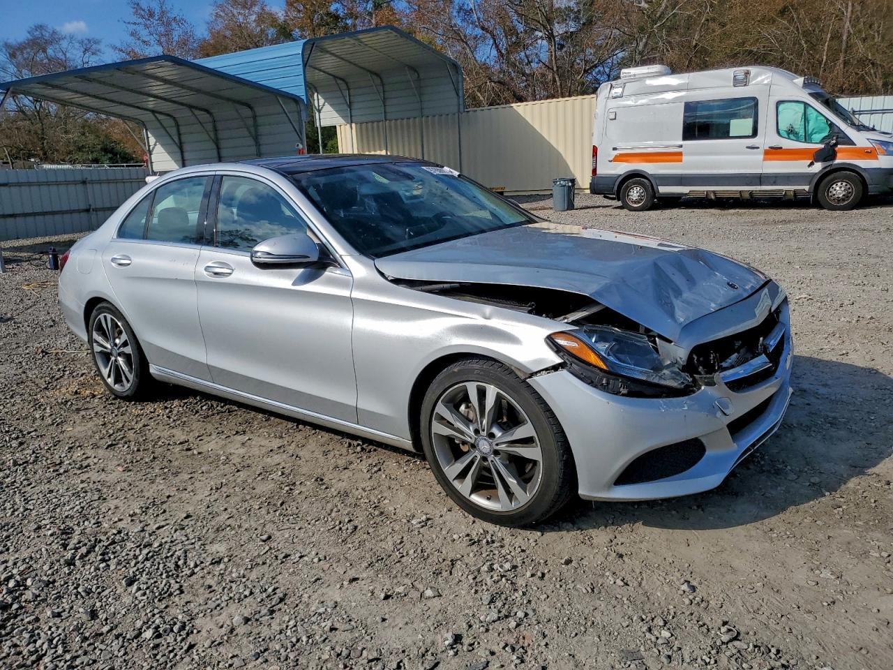 2016 MERCEDES-BENZ C-CLASS