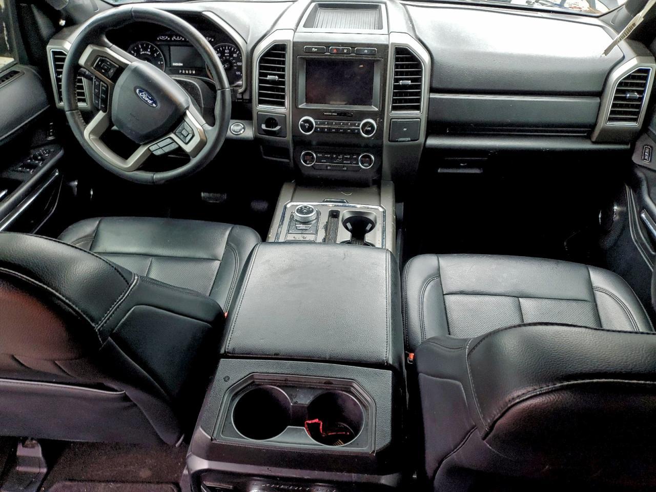2021 FORD Expedition
