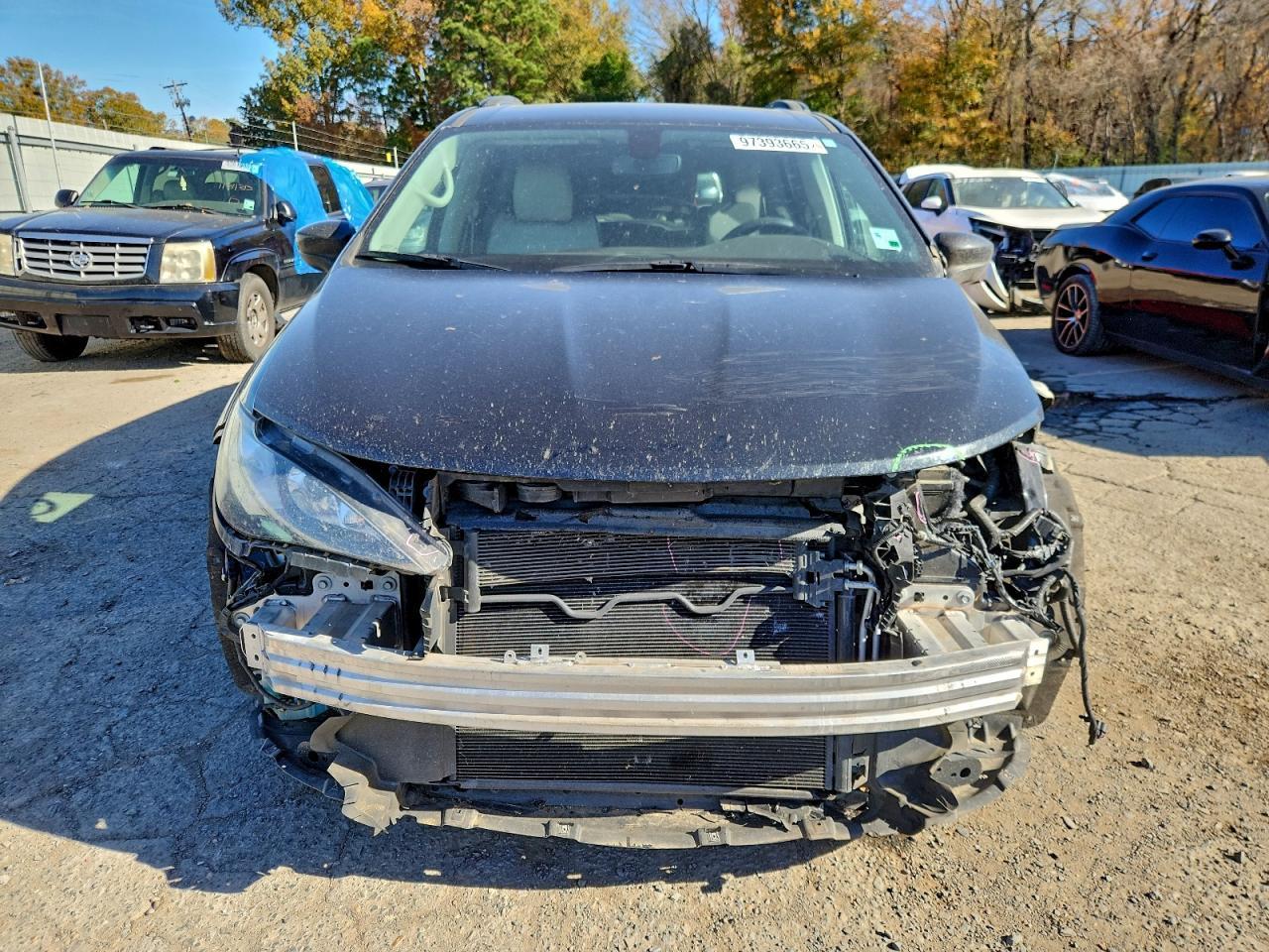 2021 CHRYSLER Voyager