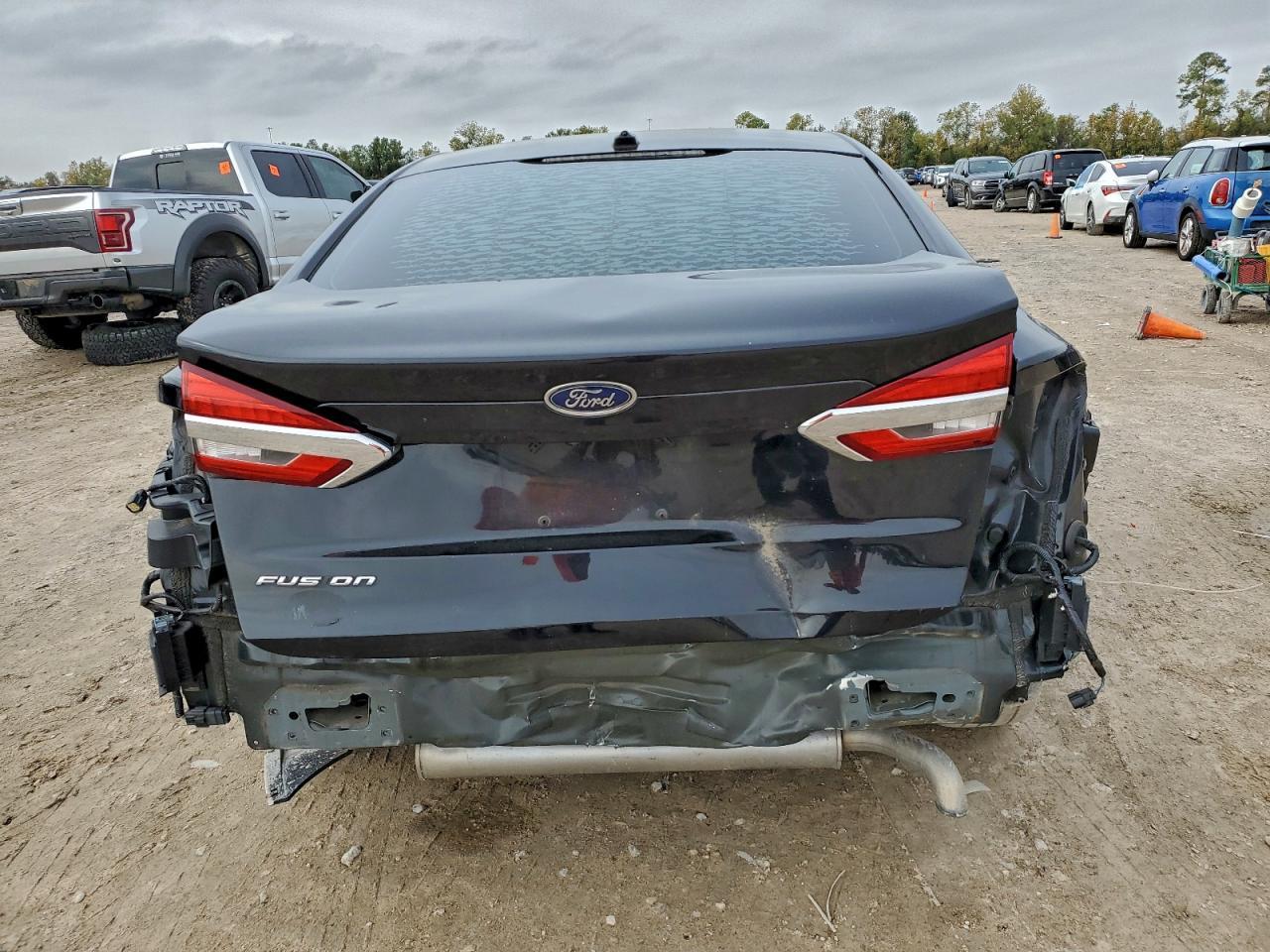 2019 FORD FUSION