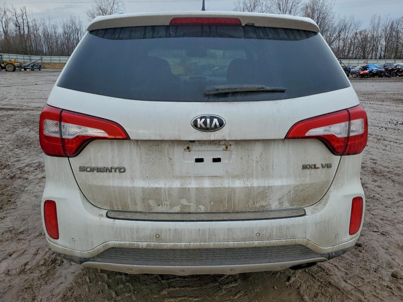 2015 KIA SORENTO