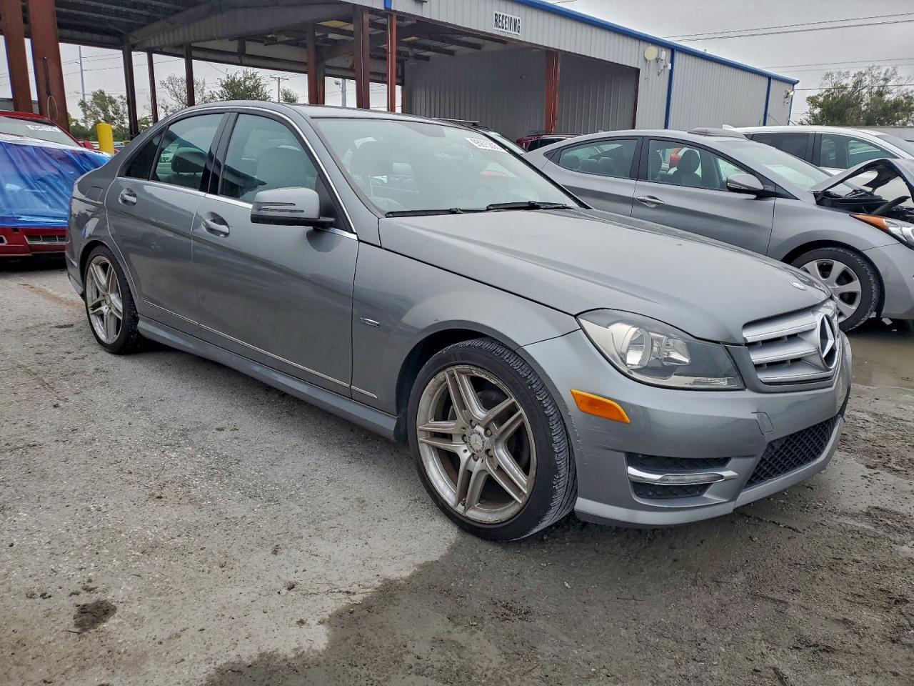 2012 MERCEDES-BENZ C-CLASS