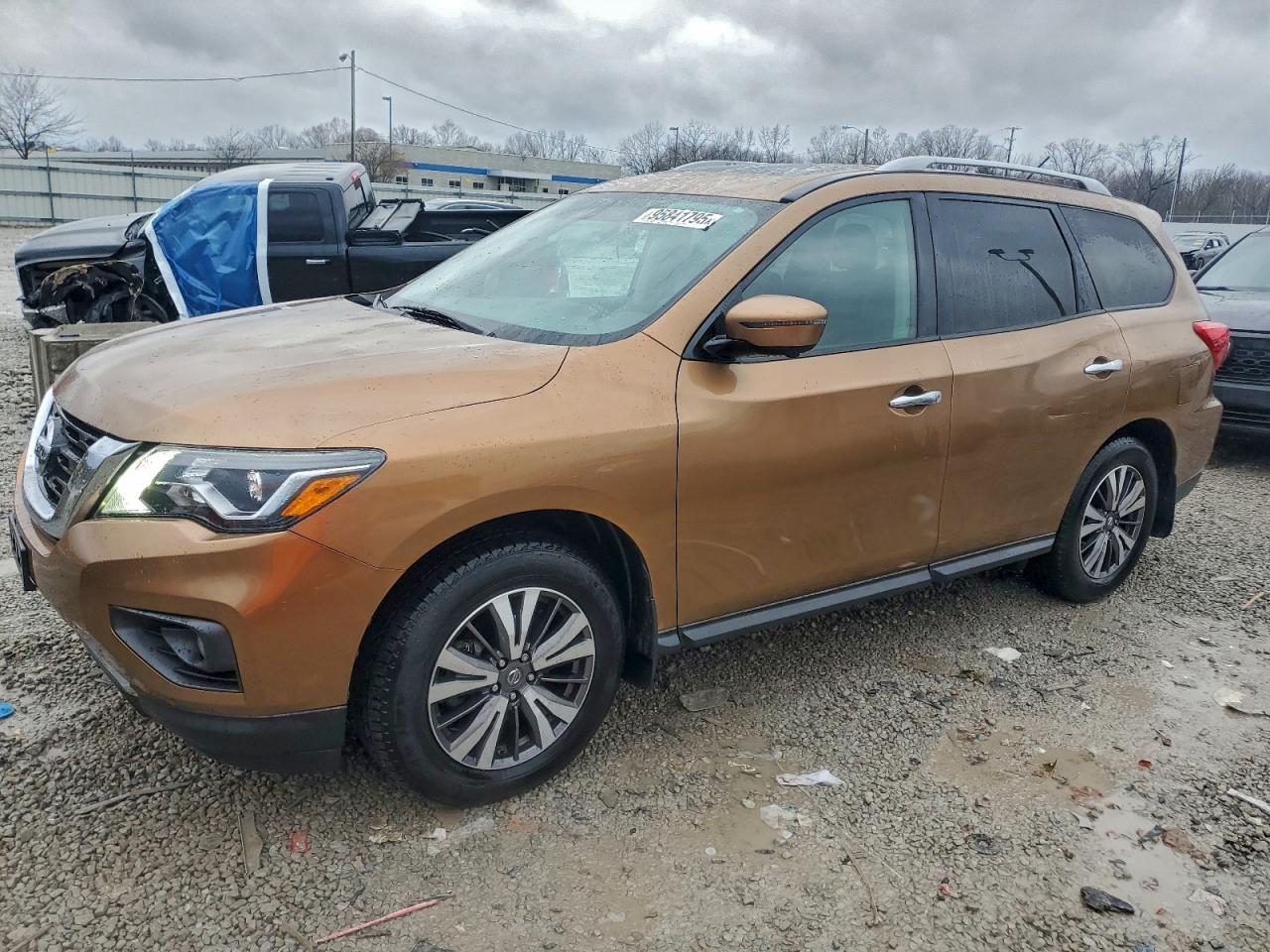 2017 NISSAN PATHFINDER