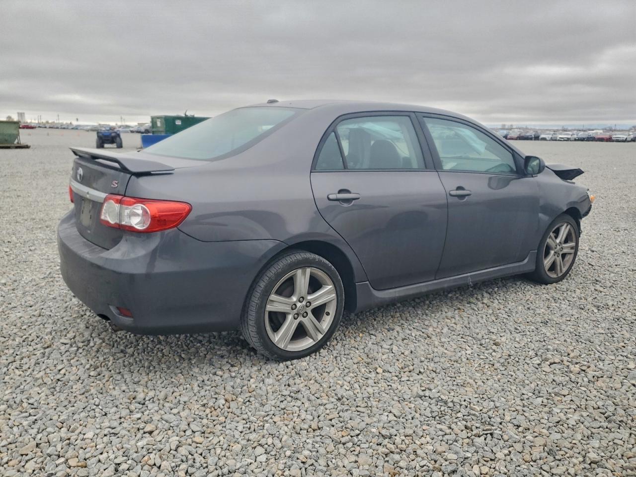 2013 TOYOTA COROLLA
