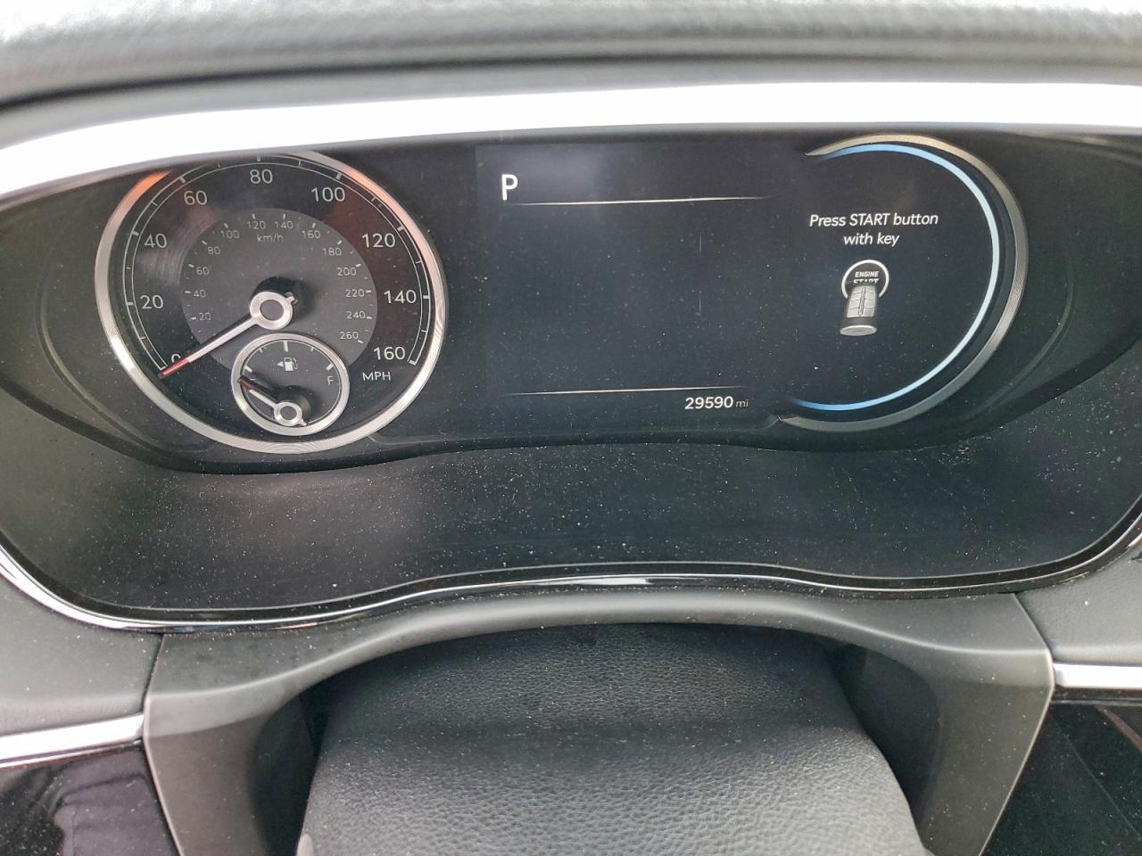 2025 GENESIS GV70