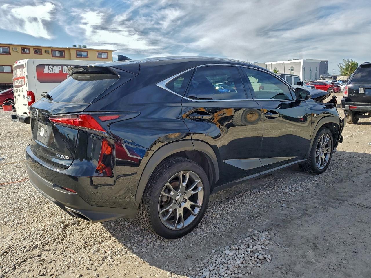 2019 LEXUS NX 300