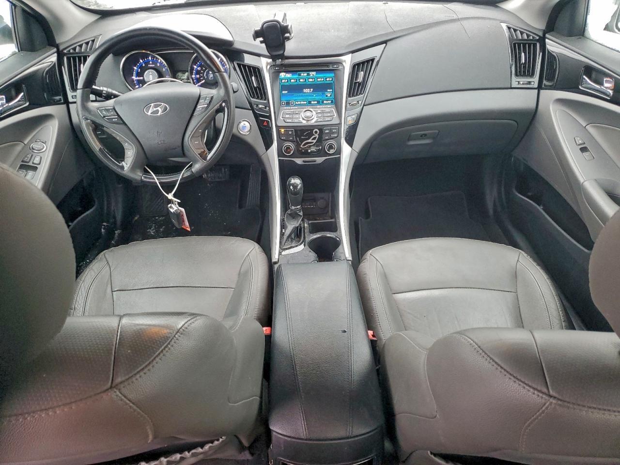 2012 HYUNDAI SONATA