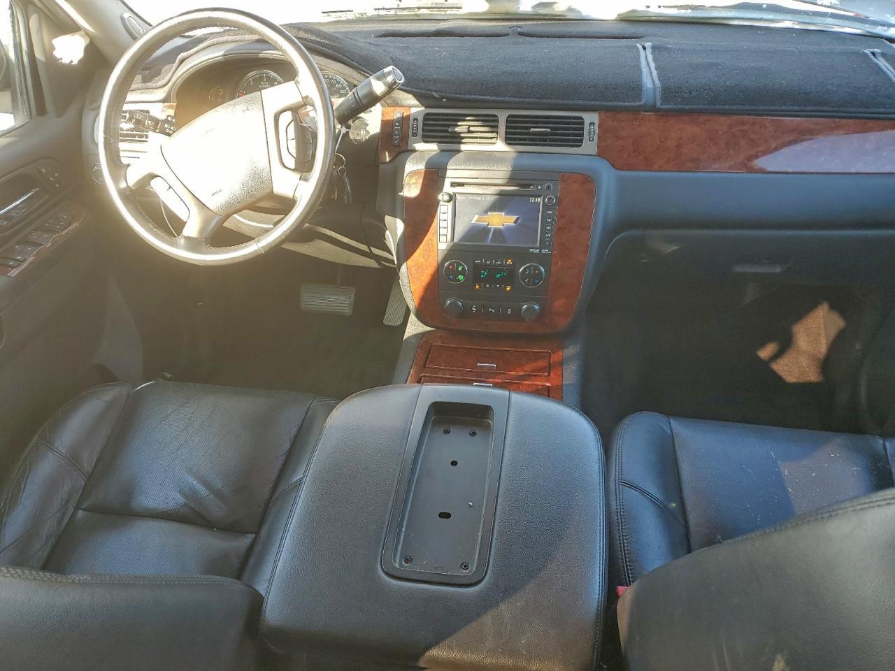 2012 CHEVROLET Suburban