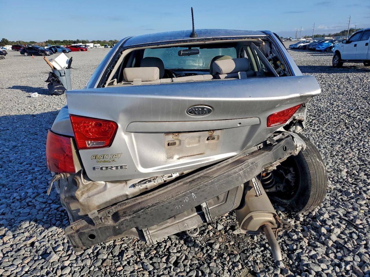 2010 KIA FORTE