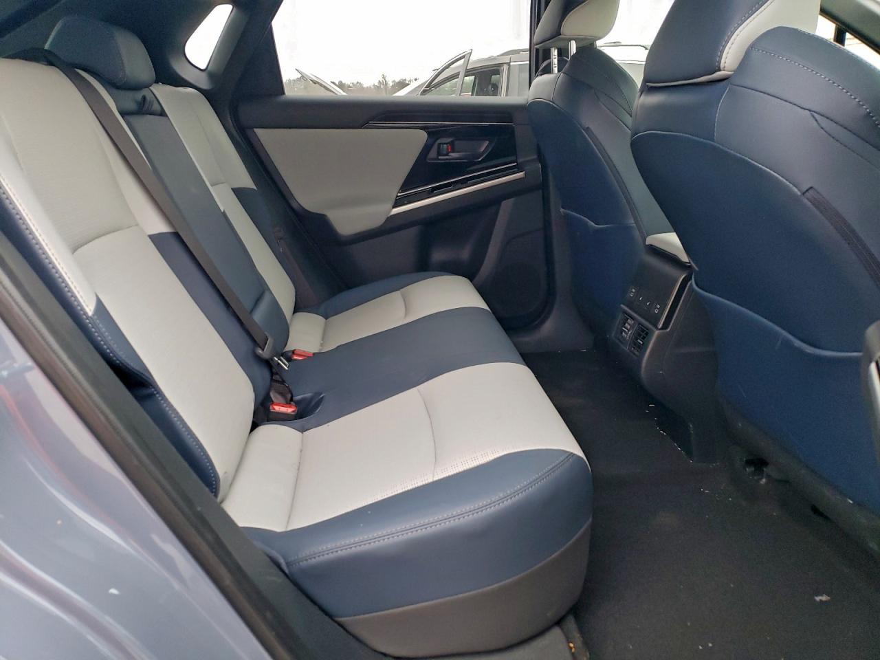 2025 SUBARU Solterra