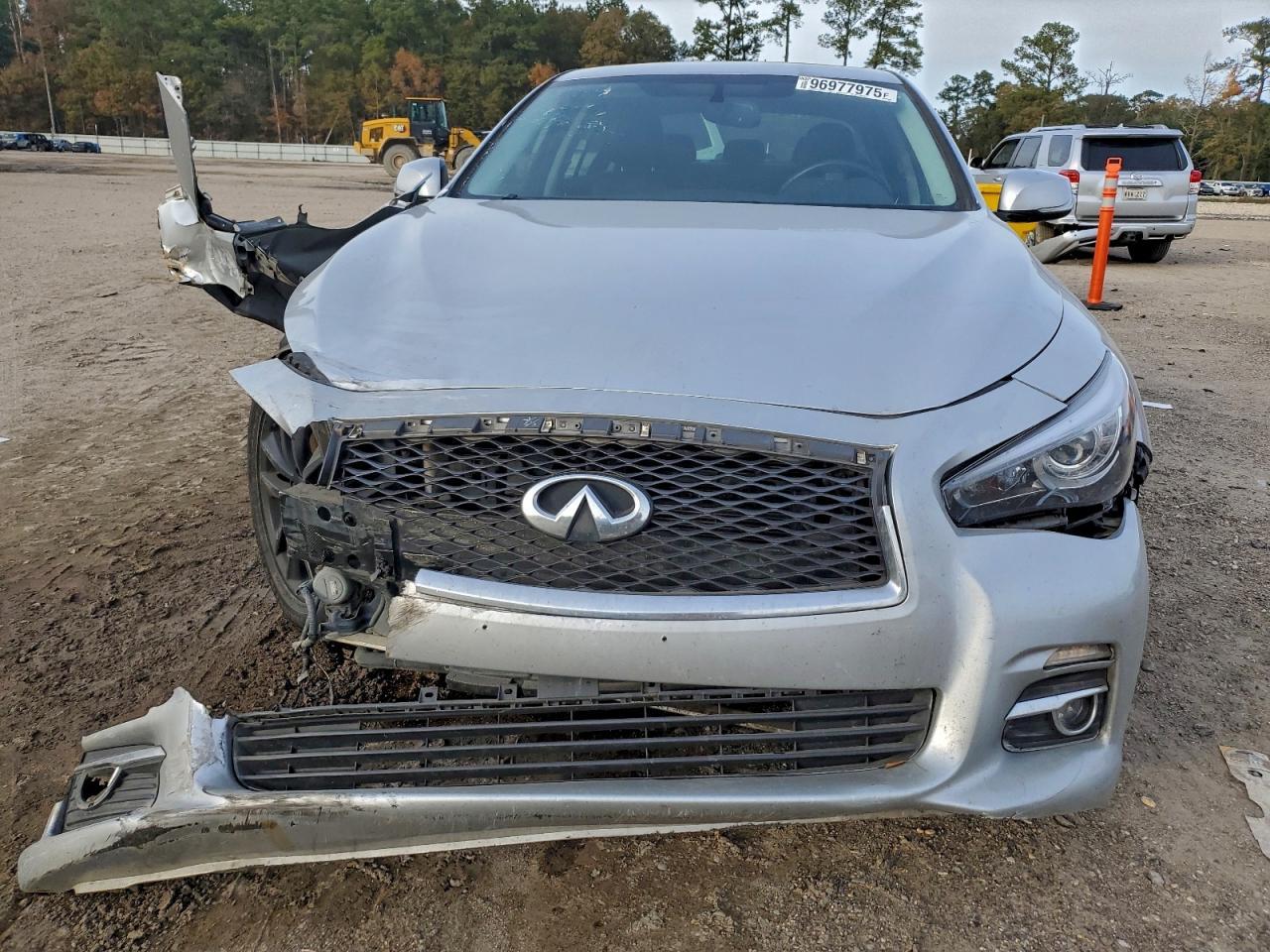 2016 INFINITI Q50