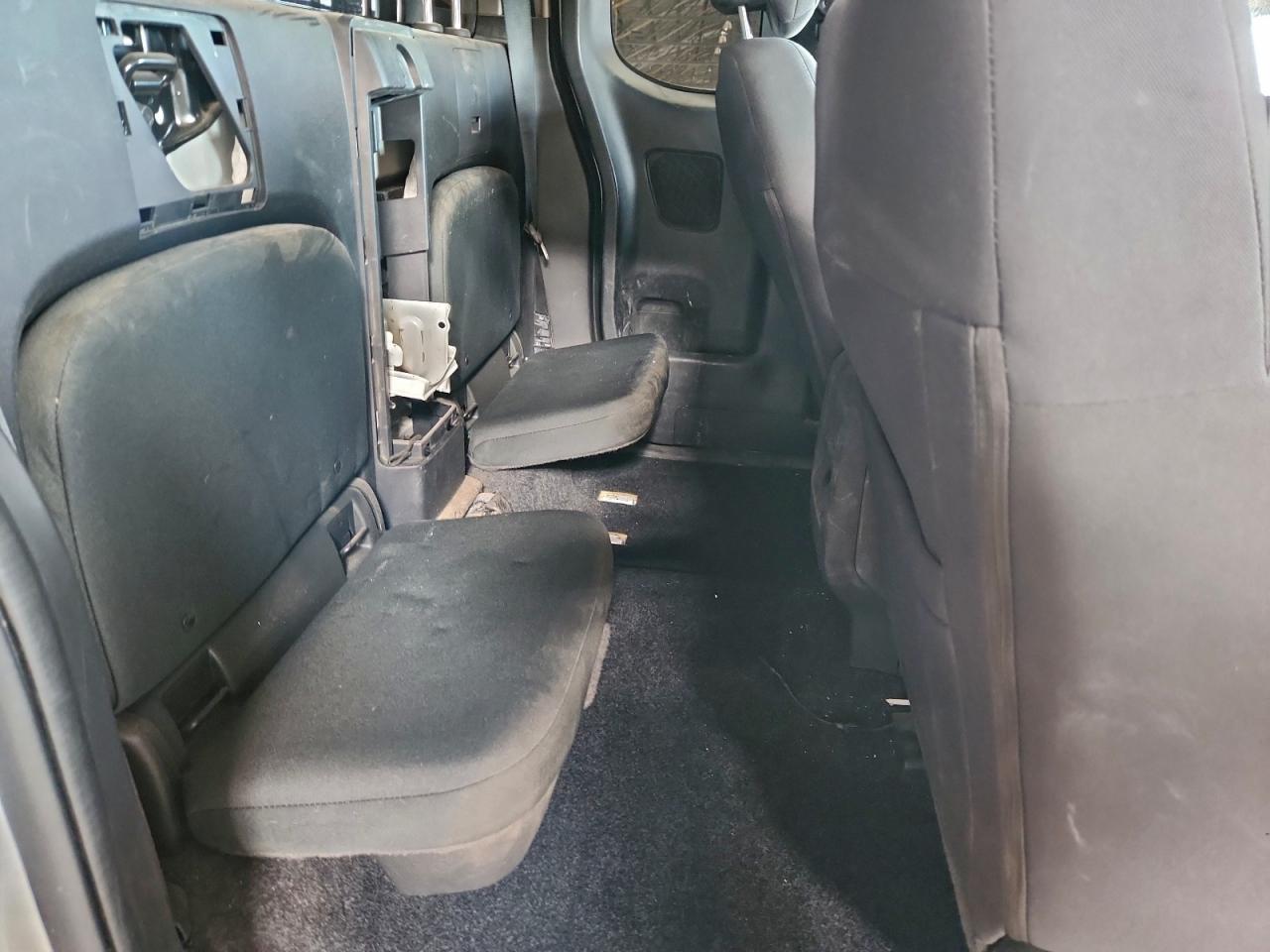 2022 NISSAN Frontier