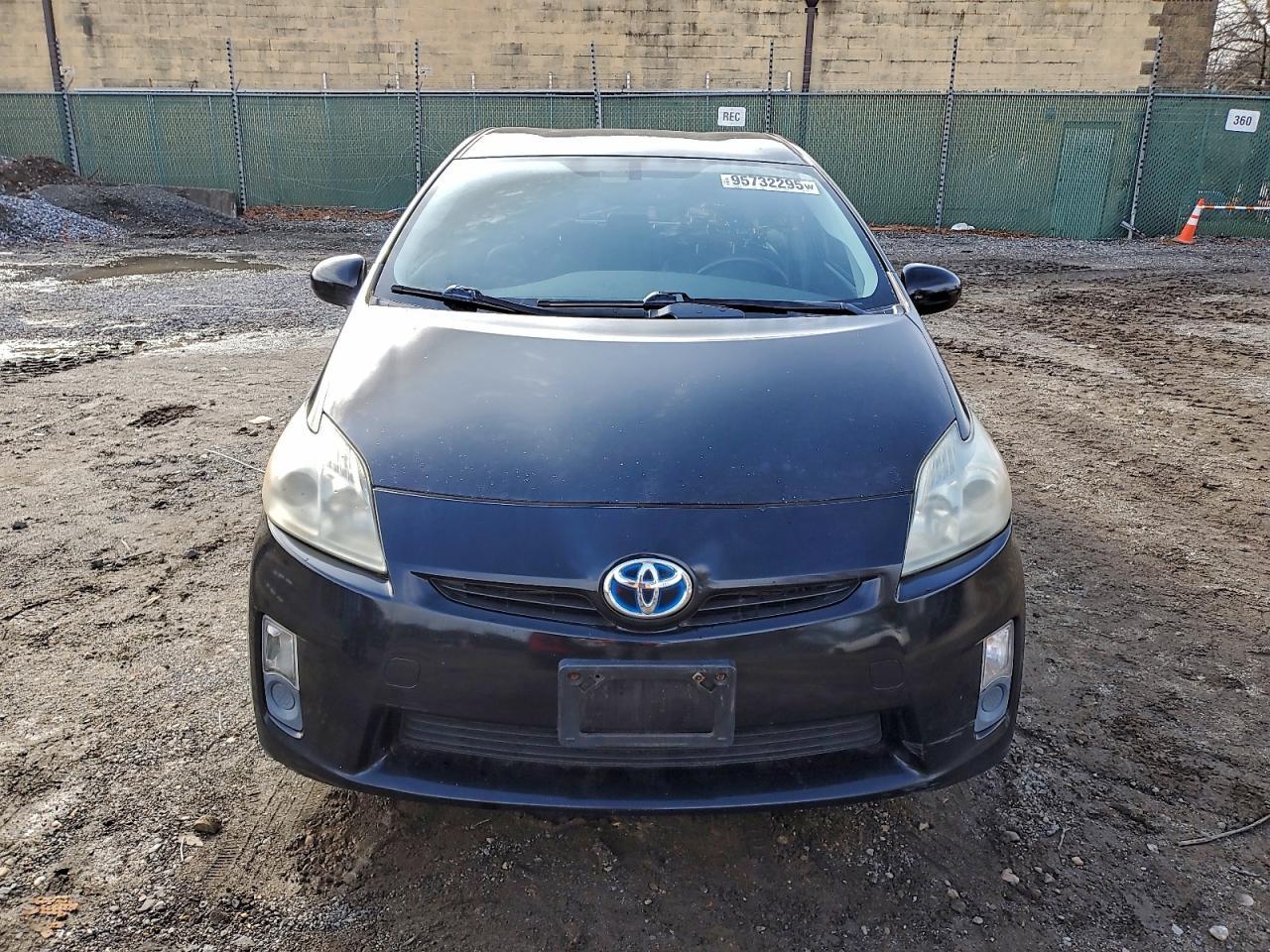 2010 TOYOTA PRIUS