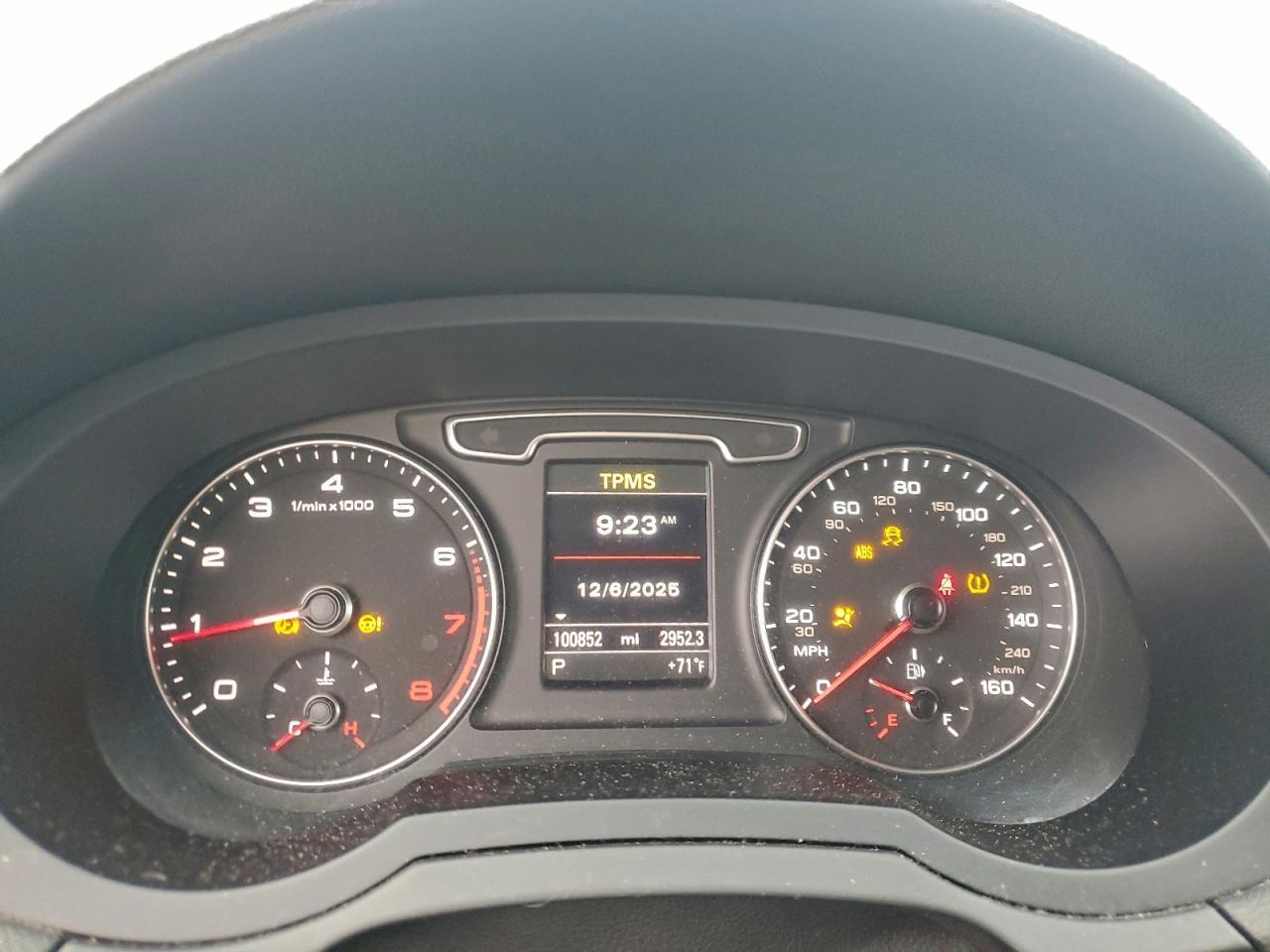 2015 AUDI Q3