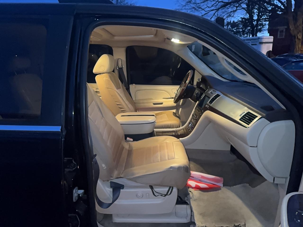 2007 CADILLAC Escalade ESV