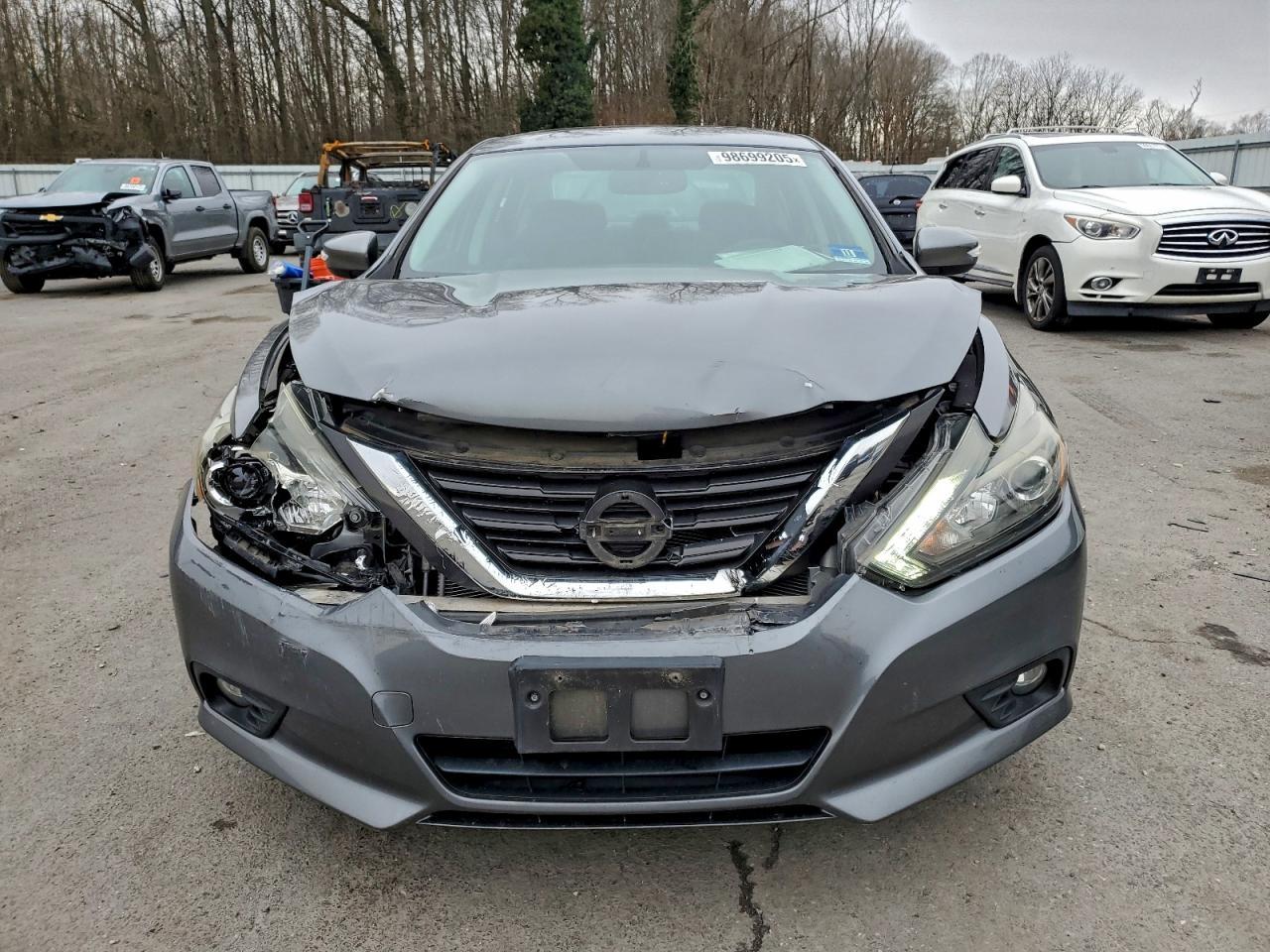 2016 NISSAN ALTIMA
