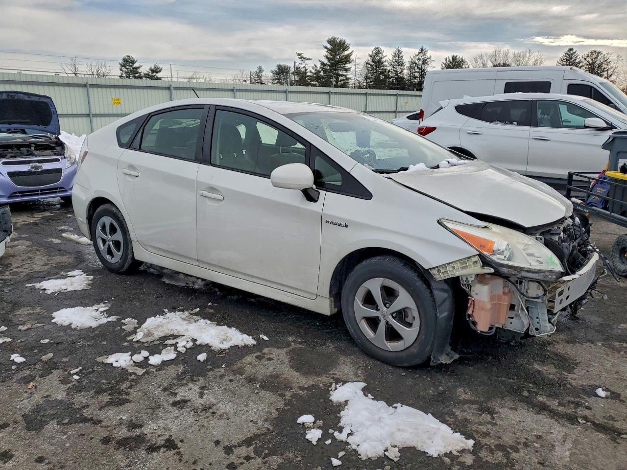 2014 TOYOTA PRIUS