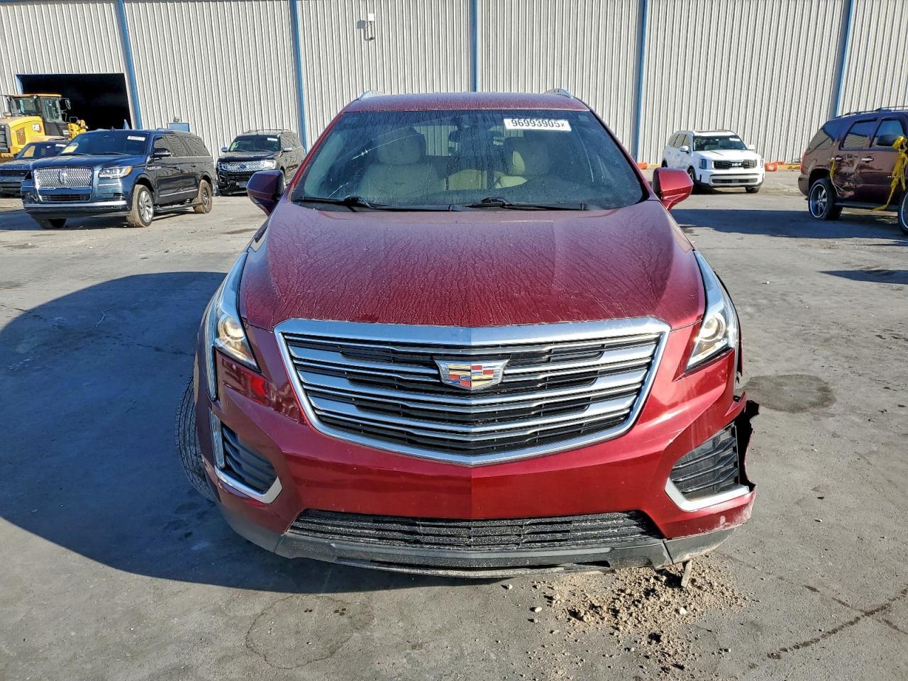 2017 CADILLAC XT5