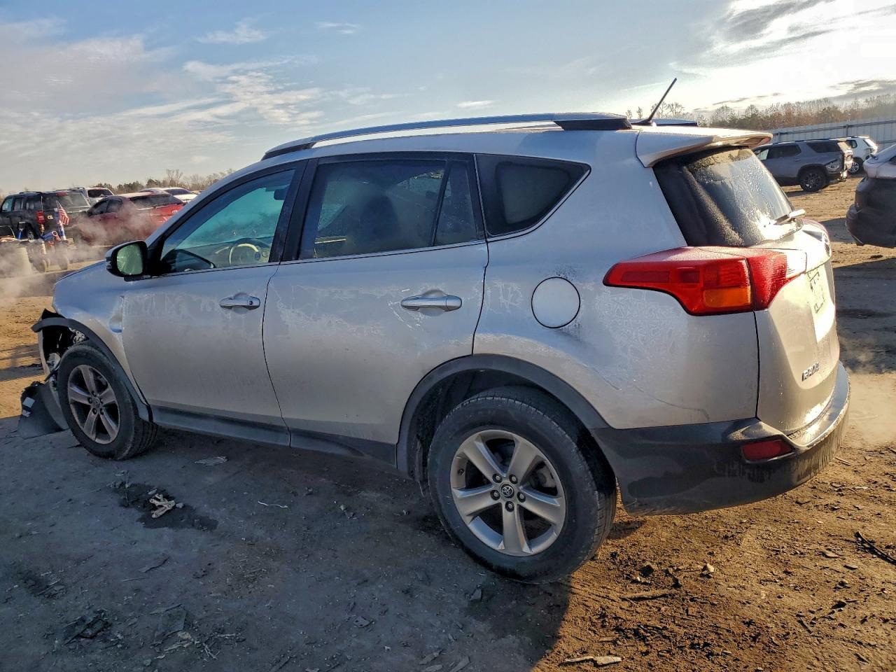 2015 TOYOTA RAV4