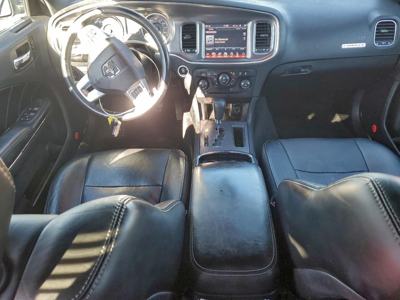 2013 DODGE CHARGER