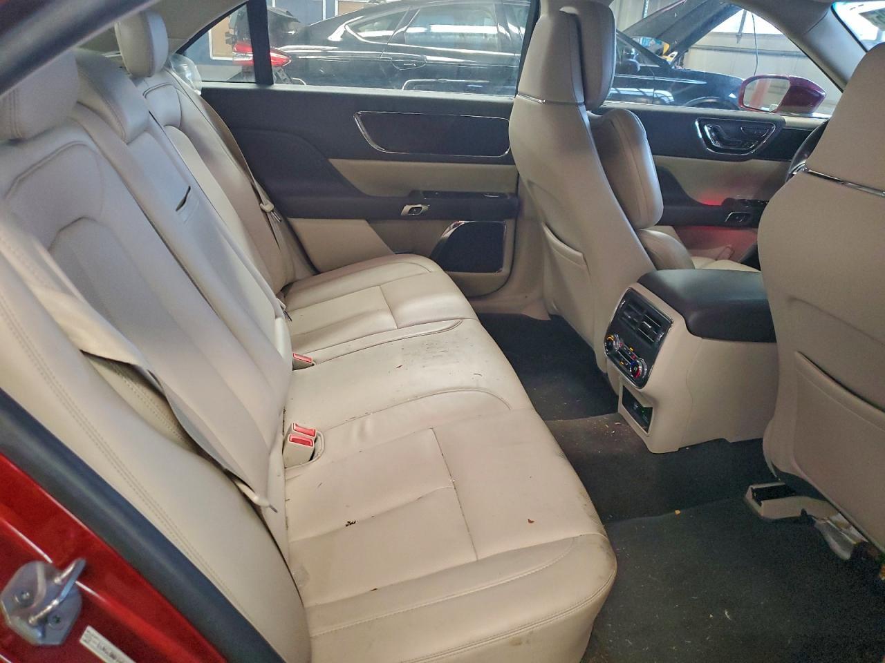 2017 LINCOLN Continental