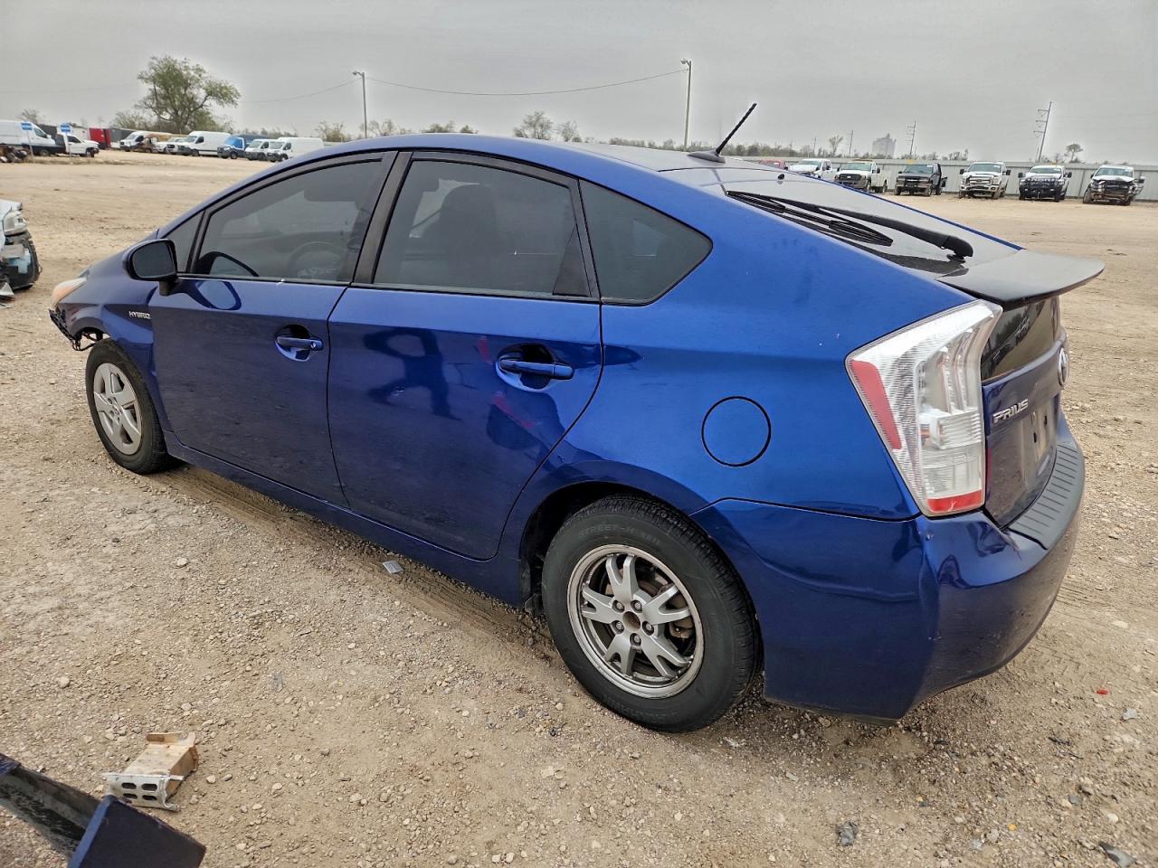 2011 TOYOTA PRIUS