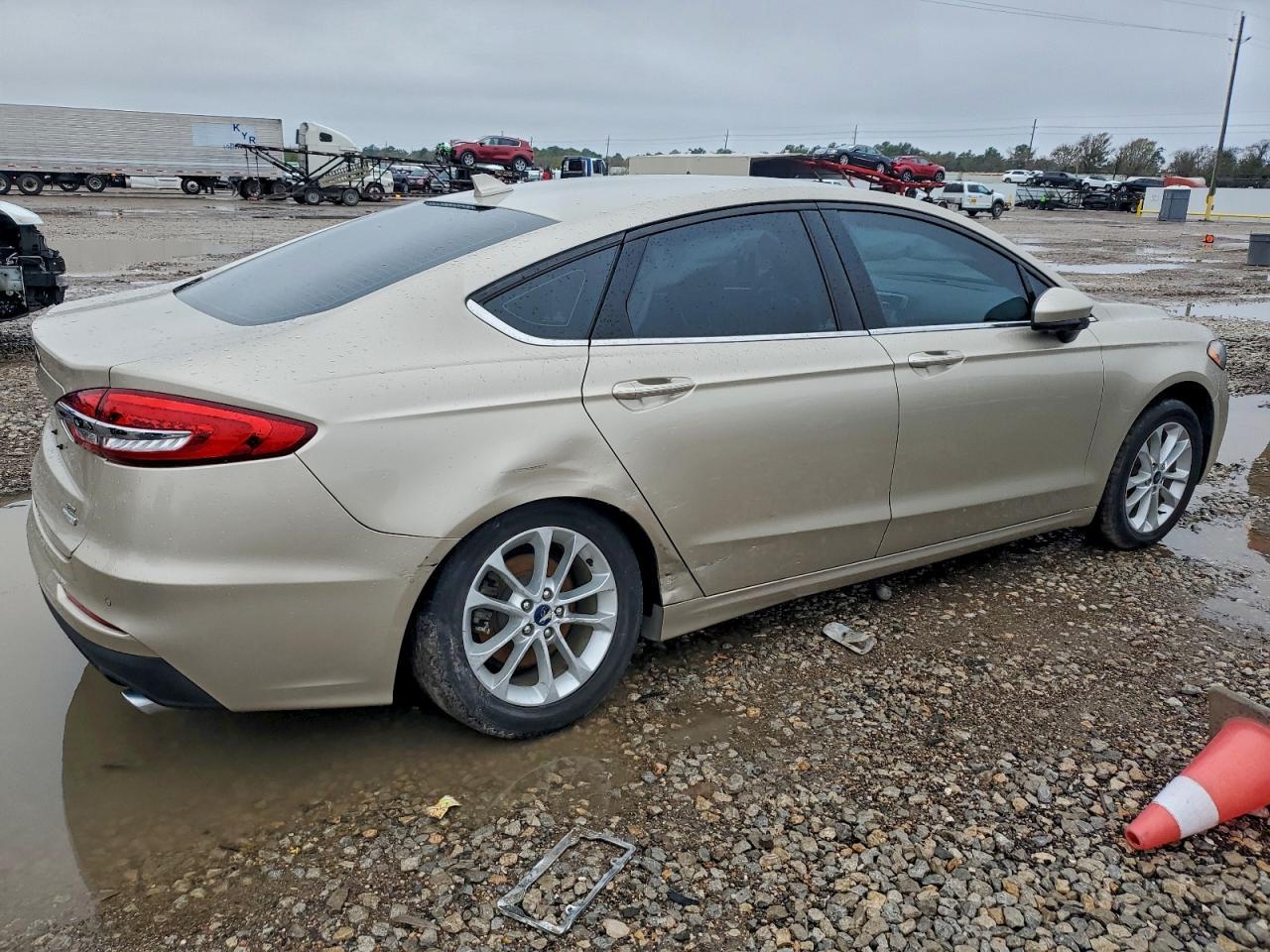 2019 FORD FUSION
