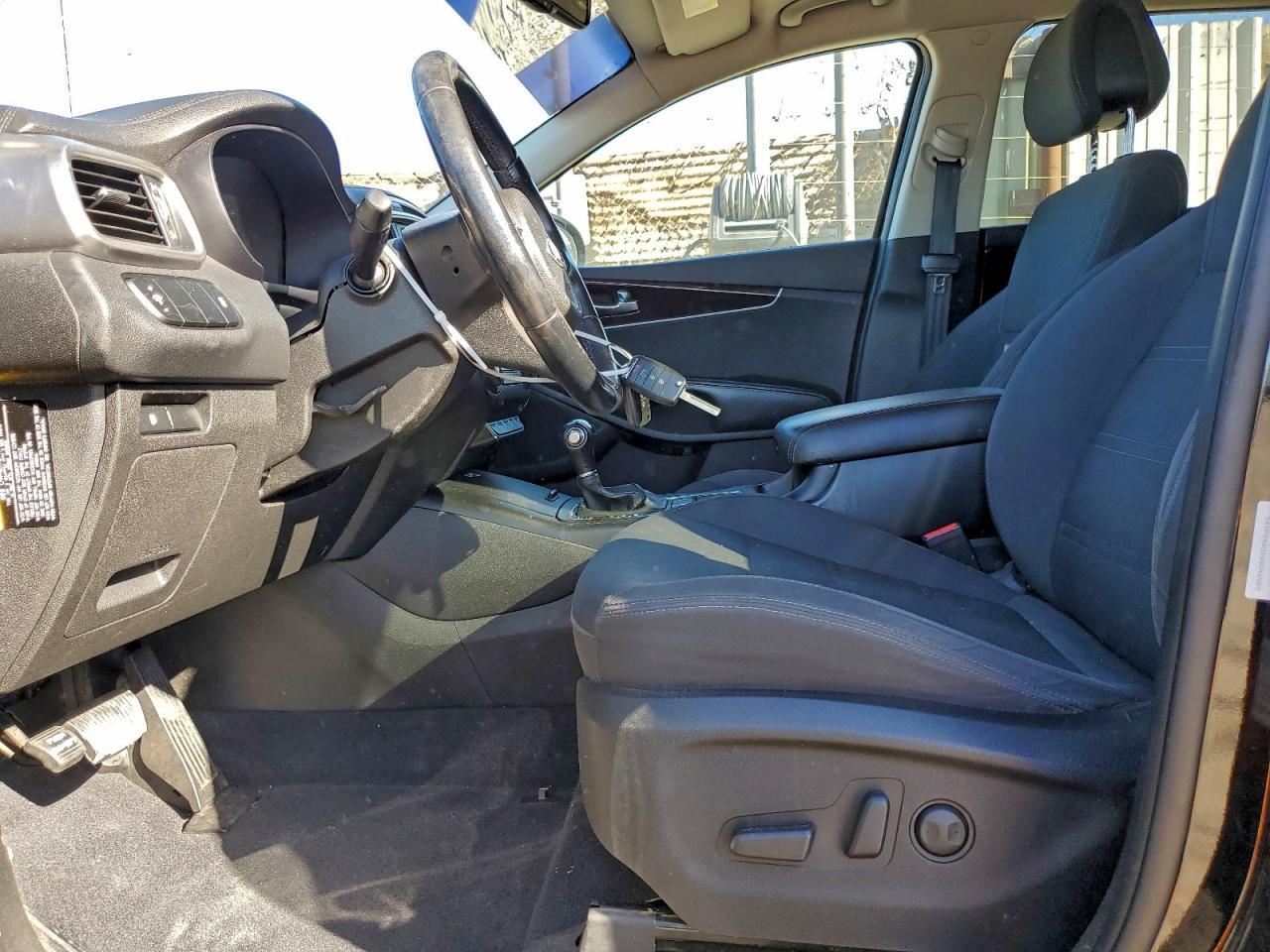 2016 KIA SORENTO