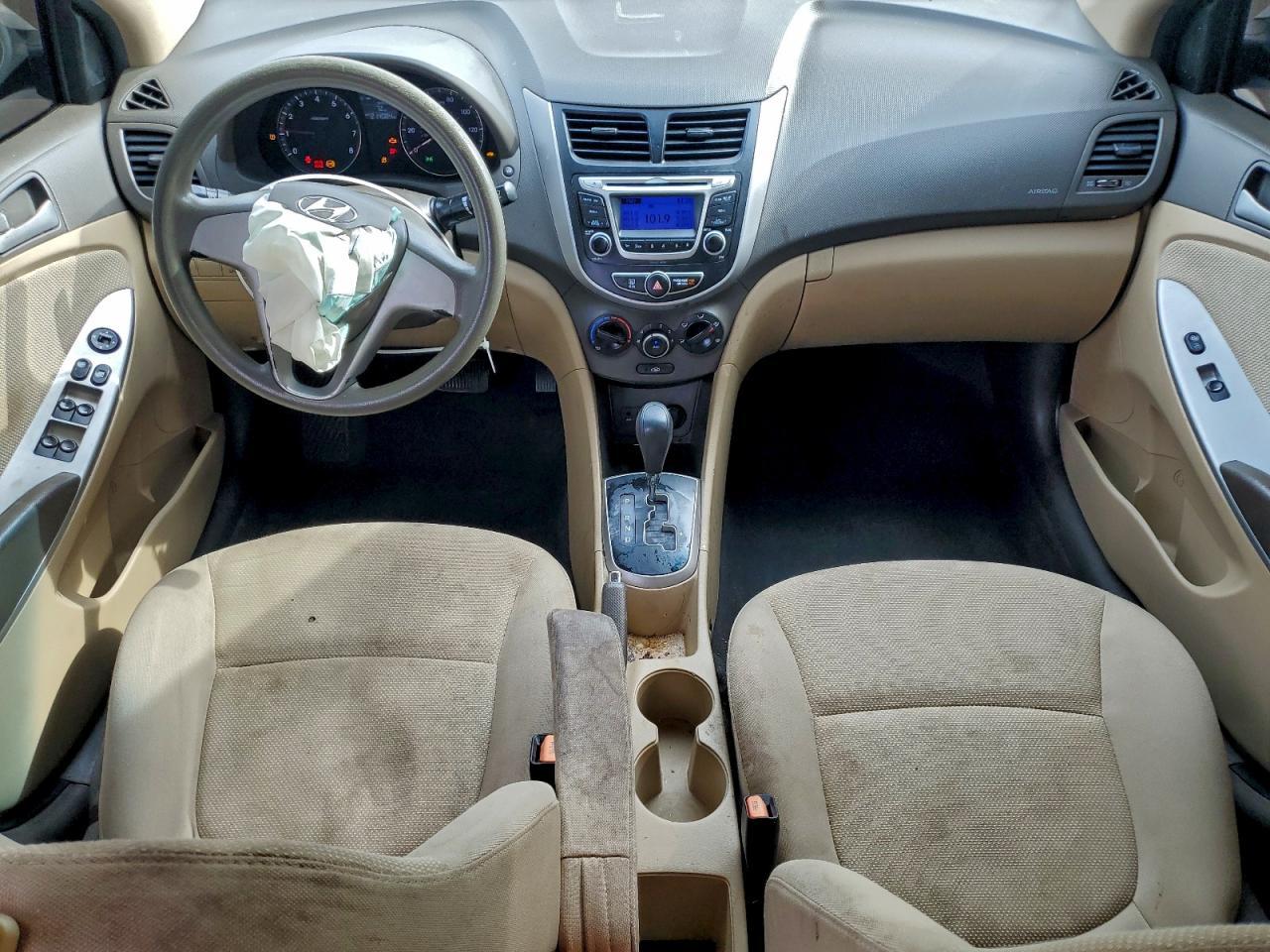2014 HYUNDAI ACCENT