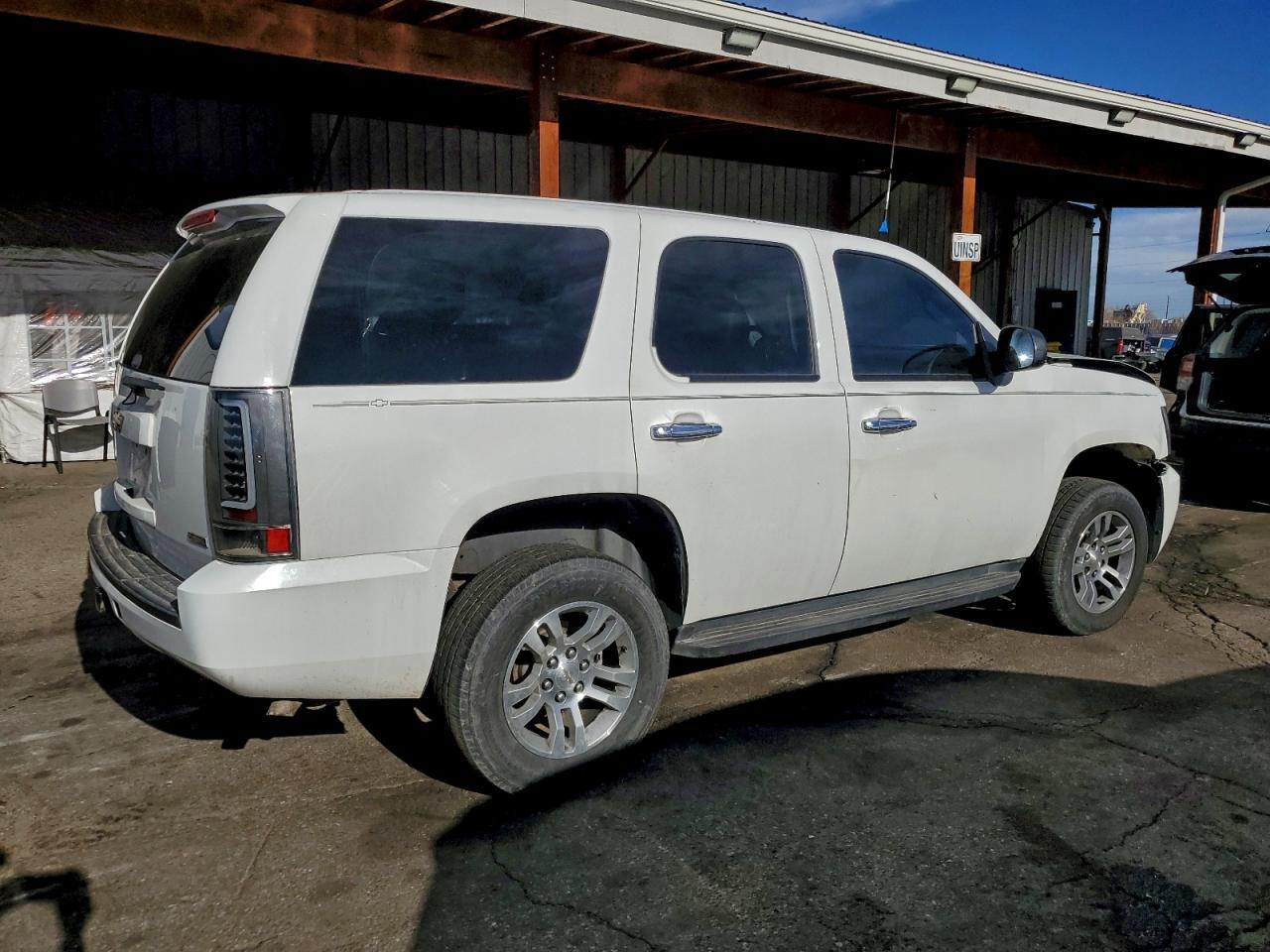 2011 CHEVROLET Tahoe