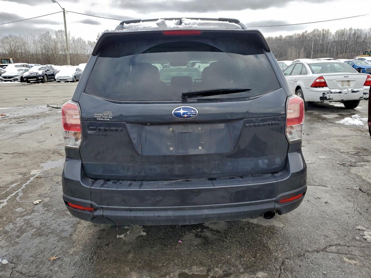 2018 SUBARU FORESTER