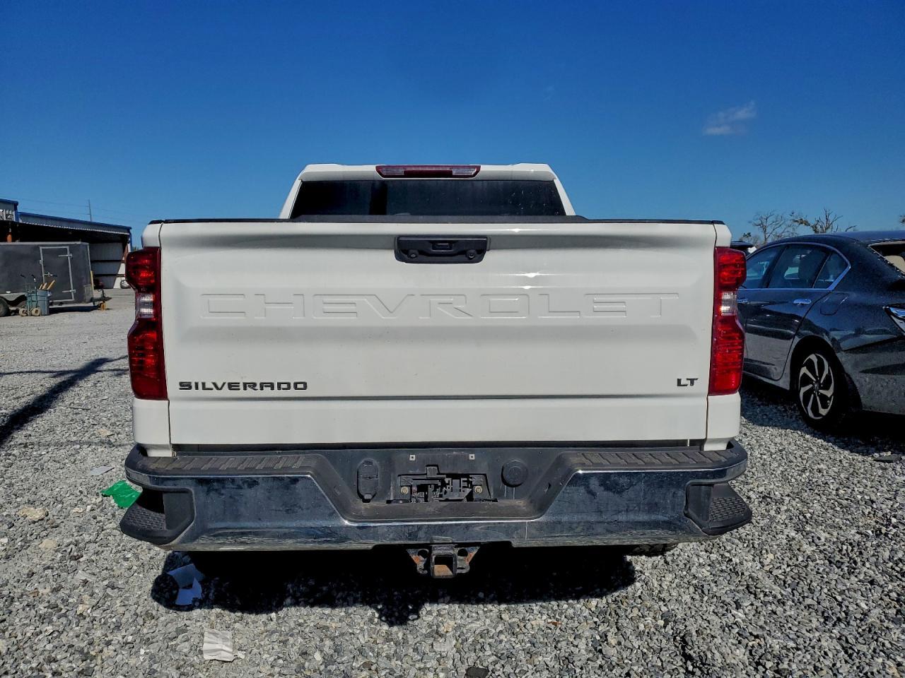 2023 CHEVROLET Silverado