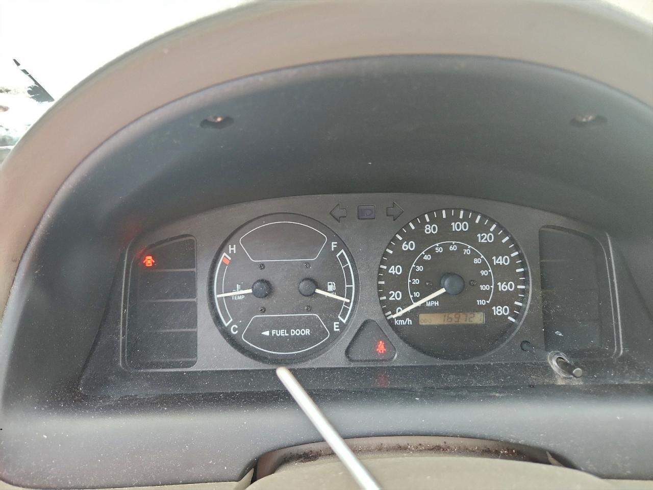 2001 TOYOTA COROLLA